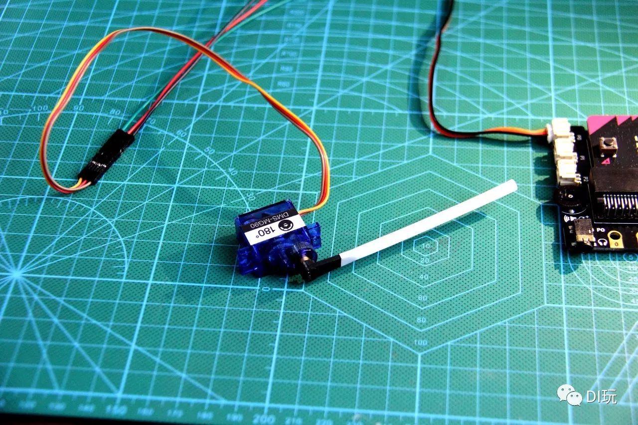 [微课]小米趣玩BBC micro:bit 15霍格沃兹魔法学校的新学徒