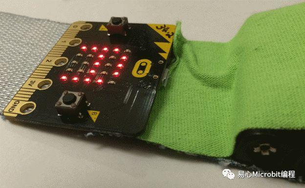 Micro:bit 创意课程系列: 手表