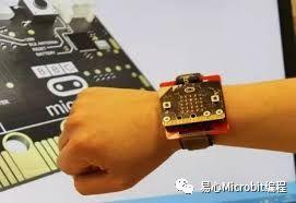 Micro:bit创意课程系列：简易手表及闹钟 (上)