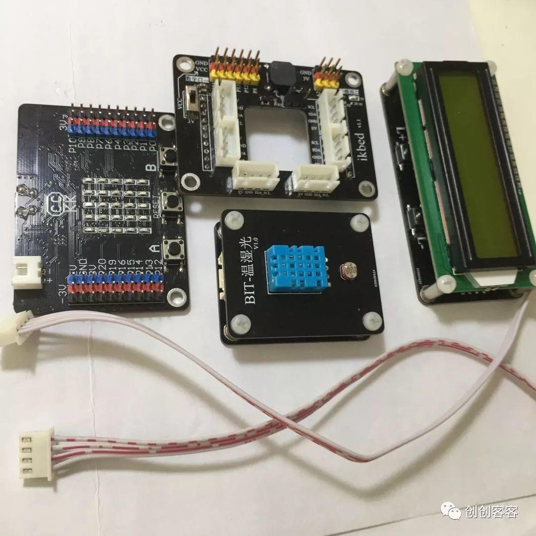 microbit（ikbit版） 变身环境监测仪