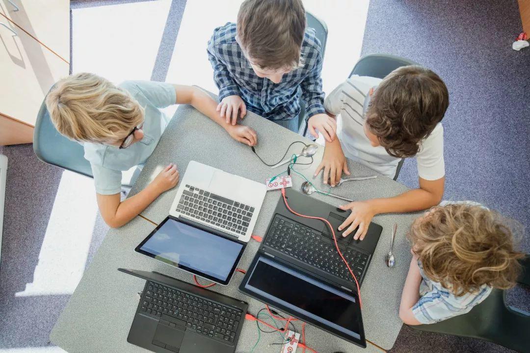 孩子学数学就可以锻炼思维，为什么还要学编程？