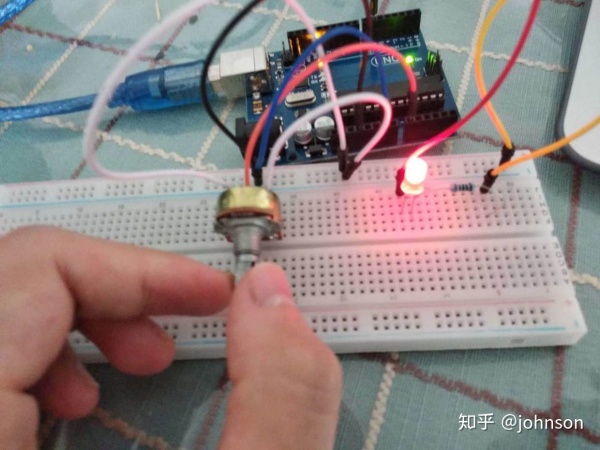 Arduino 菜鸟通俗版解读系列(1)数字接口/模拟接口 Arduino 菜鸟通俗版解读系列(1)数字接口/模拟接口