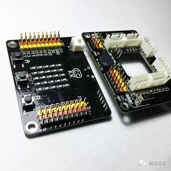 MIcrobit 驱动lcd1602滚动显示