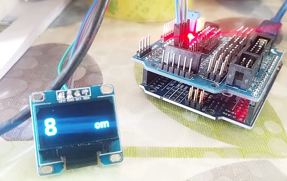 arduino OLED显示传感器的模拟值（0.96寸OLED 12864显示屏IIC接口）