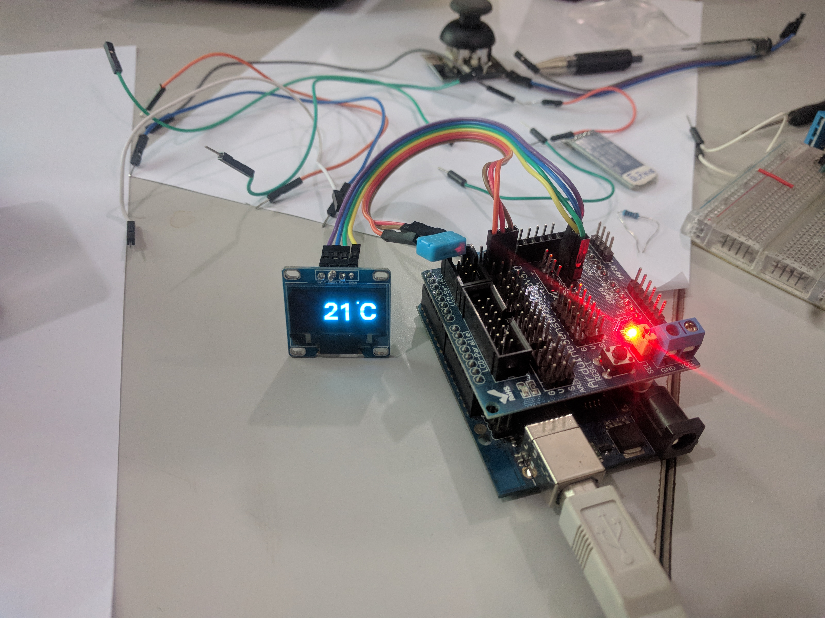 arduino 0.96 128*64OLED 显示 DHT12 温度数值 arduino 0.96 128*64OLED 显示 DHT12 温度数值