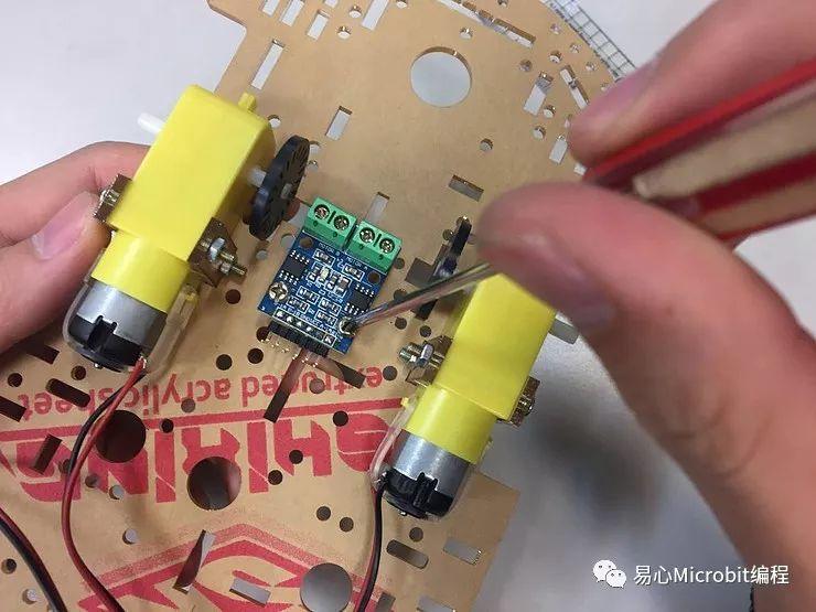 遥控车课程系列：简单制作自走车(车体部分)