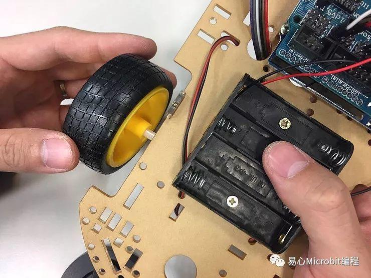 遥控车课程系列：简单制作自走车(车体部分)