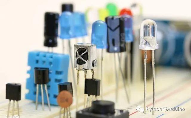 arduino 从零开始（2）探索arduino开发板和arduino IDE