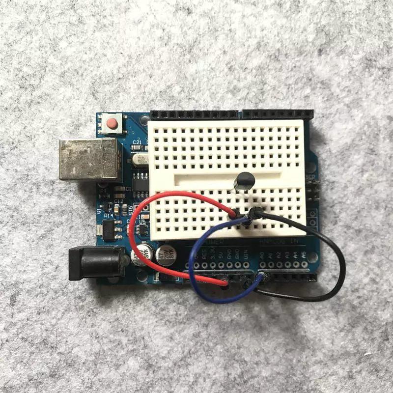 Arduino基础入门篇29—模拟温度传感器LM35